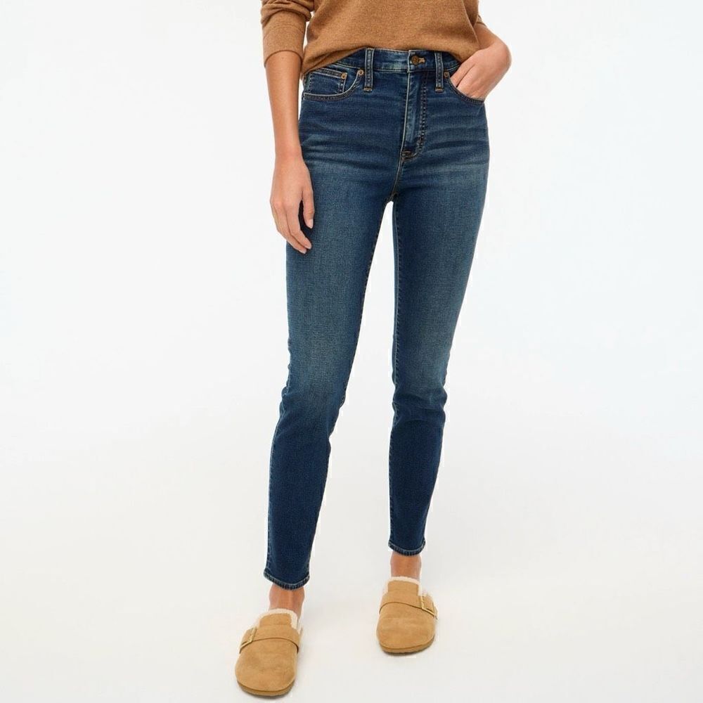 J. Crew 10” High‎ Rise Skinny Dark Wash Jeans | 24